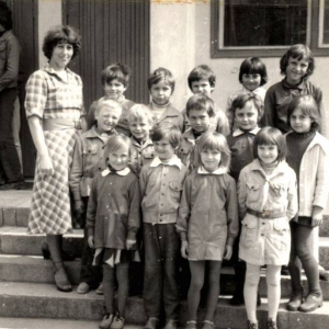108. Klasa I z wychowawczynią J. Karczewską w roku szkolnym 1979/80.