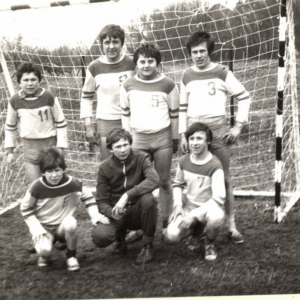 99. Zwycięska drużyna, zdobywcy Pucharu Naczelnika Gminy w roku szkolnym 1978/79.